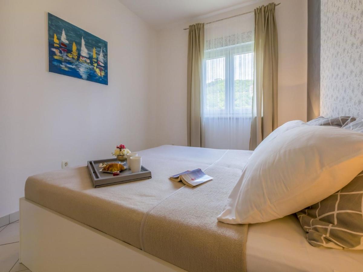 Apartments Rabbit Crikvenica Exterior photo
